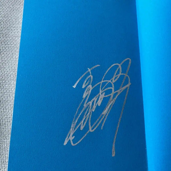 [BUNJANG] Sakura Mana Signed First Edition Novel / 사쿠라 마나 소설 요철 일본판 친필사인
