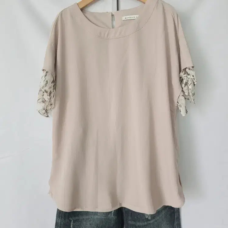 [BUNJANG] Chatelaine Women's Short Sleeve Blouse Pink Size 90 / 샤트렌 여성 반팔 블라우스 핑크 90 신축성 좋은 깨끗한 상의