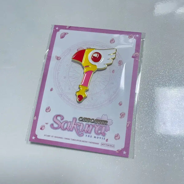[BUNJANG] Cardcaptor Sakura Movie Special Badge: Chicken Wing & Key of Sealing / 극장판 카드캡터 사쿠라 마법의 카드 특전 닭봉 뱃지 봉인의 지팡이