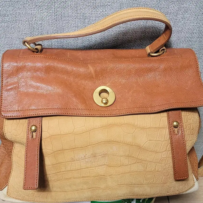[BUNJANG] Yves Saint Laurent Two-Tone Leather Vintage Muse Bag / YSL 생로랑 투톤  가죽 빈티지 뮤즈백