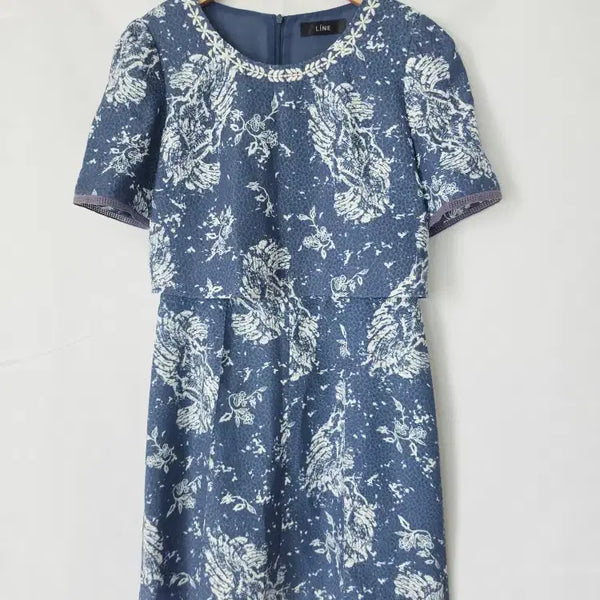 [BUNJANG] LINE Women's Short-Sleeve Dress Blue Floral / 라인 LINE 여성 반팔 원피스 블루 플라워 55 하객룩 출근룩