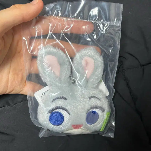 [BUNJANG] Zootopia Judy Carrot Keychain / 주토피아 주디 당근 키링