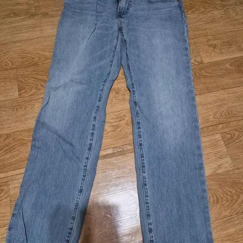 [BUNJANG] Levi's 502 Premium Denim Tapered Fit Pants (W32 L32) / 리바이스 502 프리미엄 데님 팬츠 (W32 L32)