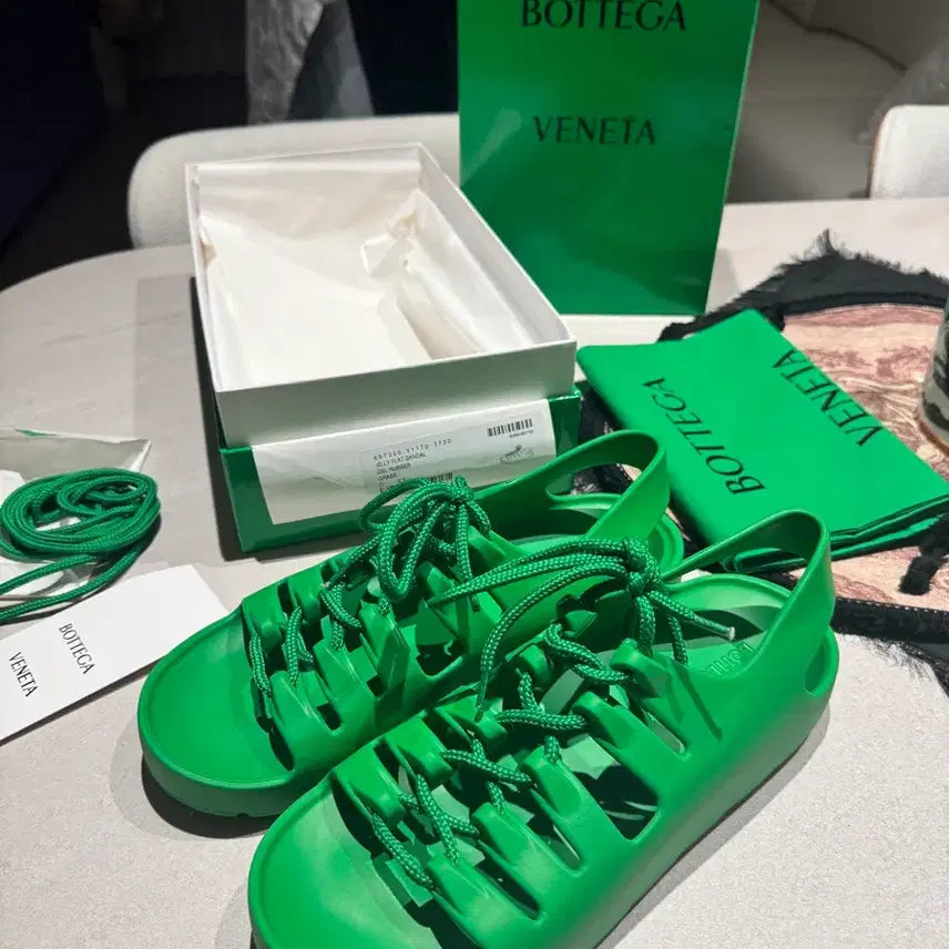 [BUNJANG] Bottega Veneta Jelly Sandals Green Size 37 / [정품] 보테가 베네타 - 젤리 샌들 그린 37
