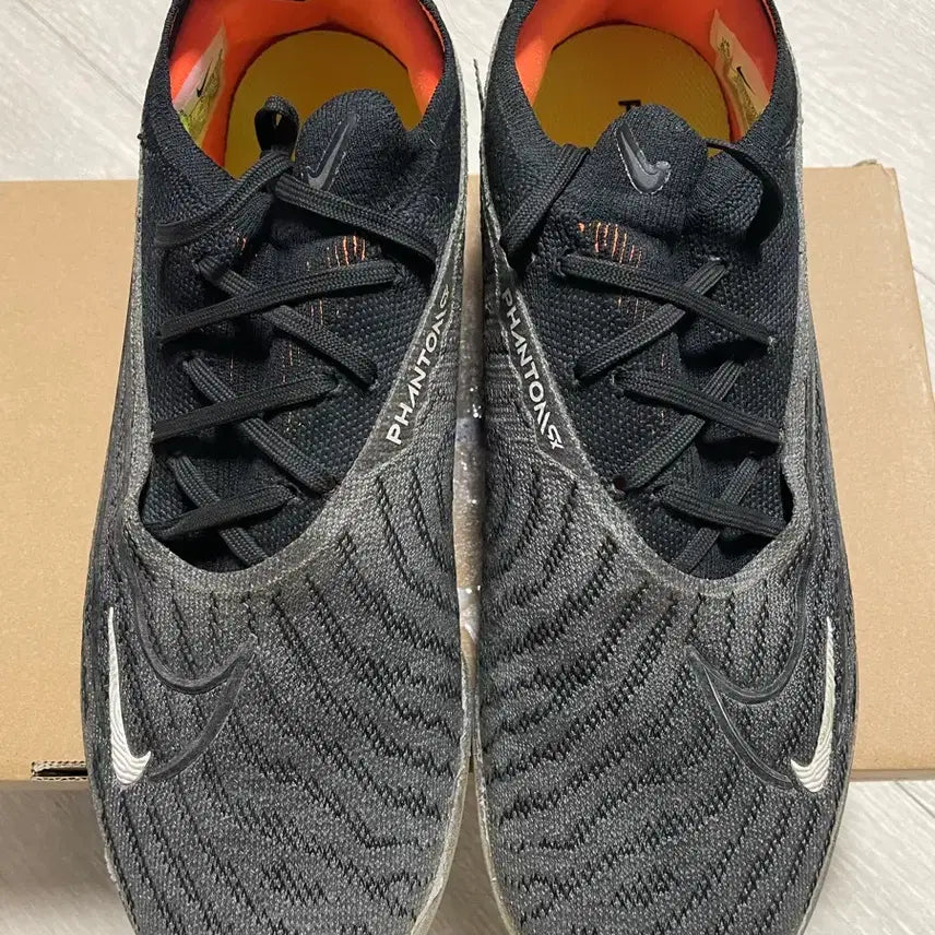 [BUNJANG] Nike Phantom GX1 Elite TF Futsal Shoes (Modified) / 나이키 팬텀 GX1 엘리트 창갈이 TF 265 풋살화