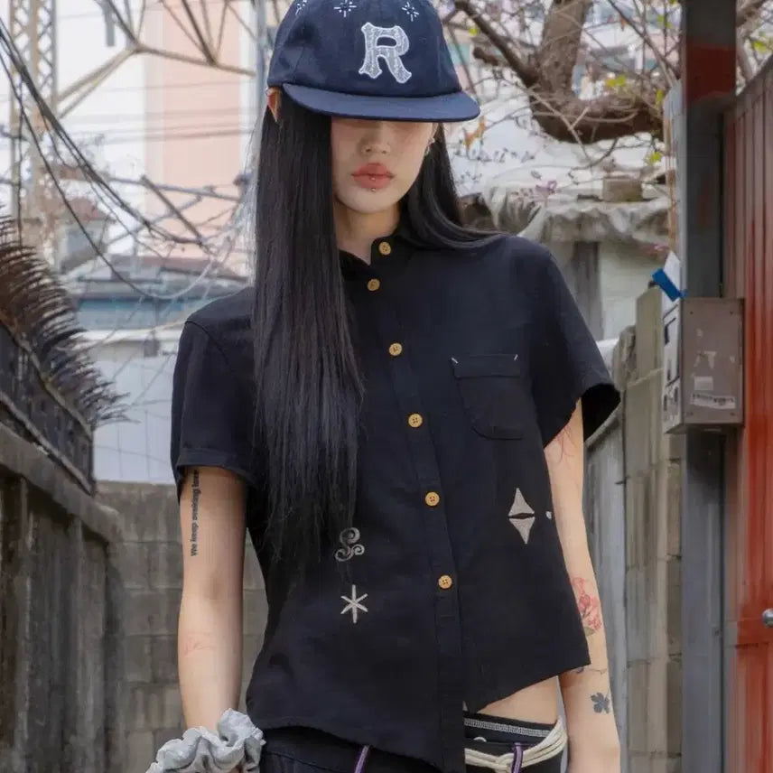 [BUNJANG] Lunakihuw Haratpa Asymmetrical Short-Sleeve Shirt / 루나키후 하랏파 언발란스 반팔 셔츠