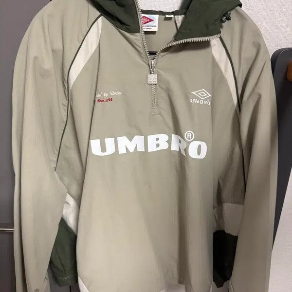 [BUNJANG] Umbro Anorak Windbreaker Size S / 엄브로 아노락 바람막이 s