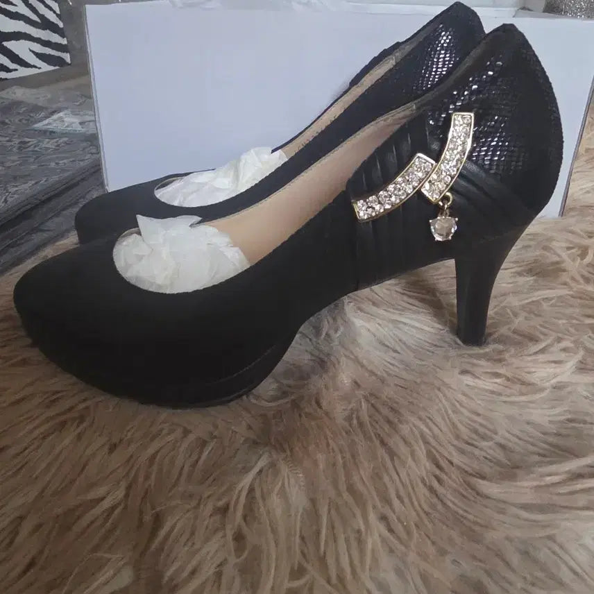[BUNJANG] Elcanto Black Pumps Heel (8cm) / 235.엘칸토 여자구두힐  펌프스 .높이8cm. 상태좋아요  실착용5회