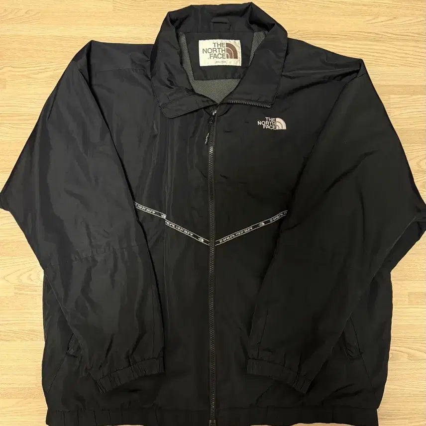 [BUNJANG] The North Face Windbreaker Jacket (Size 110/2XL) / 노스페이스 바람막이 팔아요
