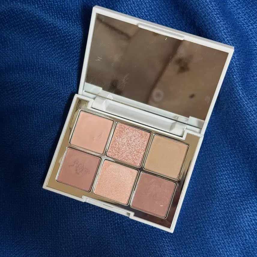 [BUNJANG] Aekmul Overclassic Eyeshadow Palette 01 Lofty Air / 에크멀 오버클래식 아이 섀도우 팔레트 01 로프티 에어