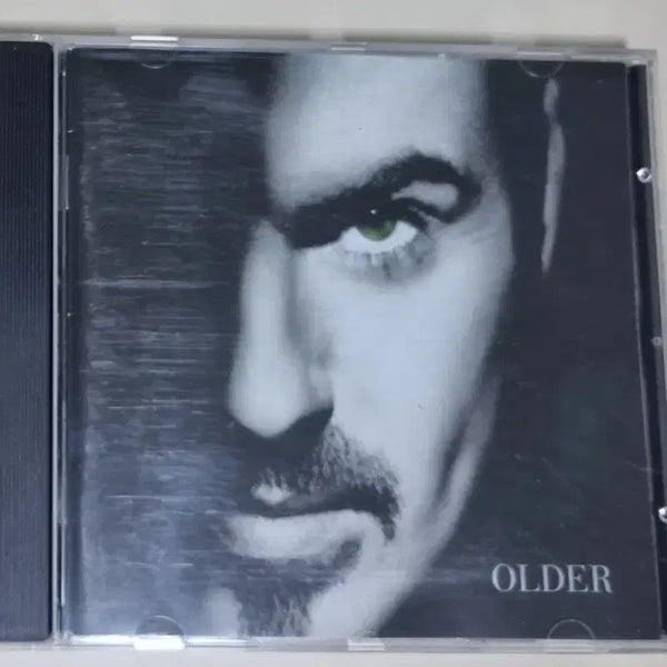 [BUNJANG] George Michael Older (Unsealed CD) / 조지 마이클 3집 OLDER (개봉 CD)