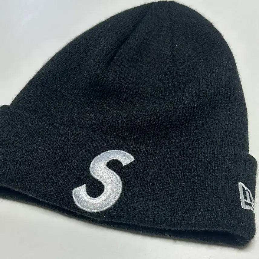 [BUNJANG] Supreme S Logo Beanie Black / 슈프림 s로고 비니 블랙