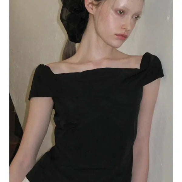 [BUNJANG] SINOON Off-Shoulder Pintuck Blouse (Black) / 시눈) Off-Shoulder Pintuck Blouse (Black)