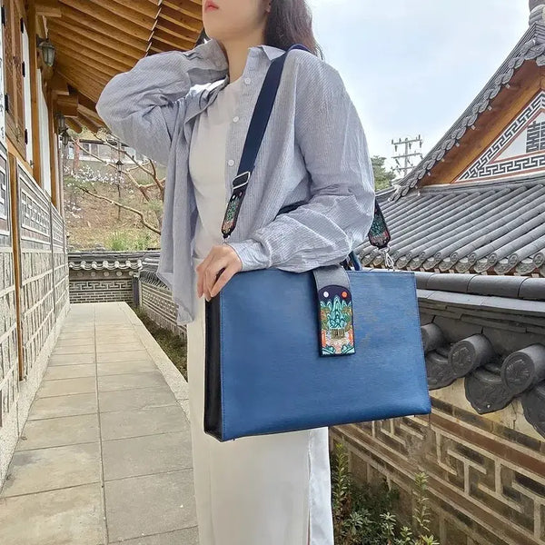 [BUNJANG] Damahada Ilwolobongdo 41 Shoulder Bag / 담아하다 일월오봉도 가방 41 숄더백 텀블벅 핸드백 노트북가방