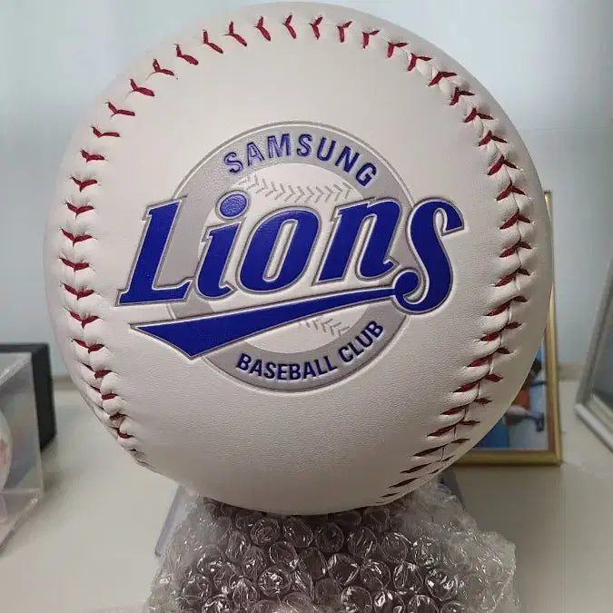 [BUNJANG] Samsung Lions Large Baseball with Stand / 삼성라이온즈 대형구.판매합니다