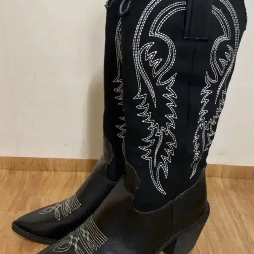 [BUNJANG] Zara Western Cowboy Boots Size 37 (235-240mm) / [235-240] 자라 웨스턴 카우보이 부츠 37size