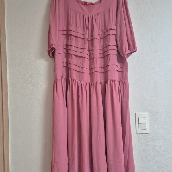 [BUNJANG] Pink Pintuck Tiered Maxi Dress / 큰옷 핑크 핀턱 캉캉 원피스