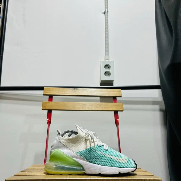 [BUNJANG] Nike Air Max 270 Women's Sneakers - Mint White / 235) 나이키 운동화 여성 여자 신발 에어맥스 270 민트 화이트