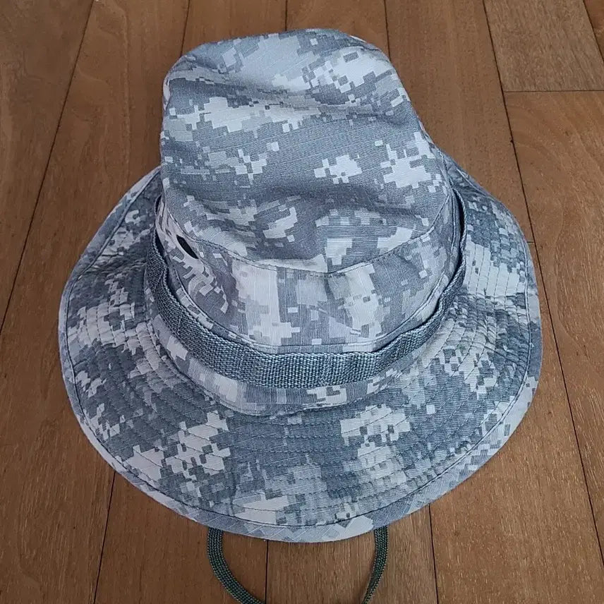 [BUNJANG] US Army Original ACU Boonie Hat 7 1/4 Bernard Ripstop / 미군 오리지날 ACU 부니햇 7 1/4버나드