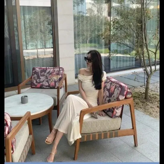 [BUNJANG] Off-Shoulder Long Dress / 오프숄더.롱 원피스.