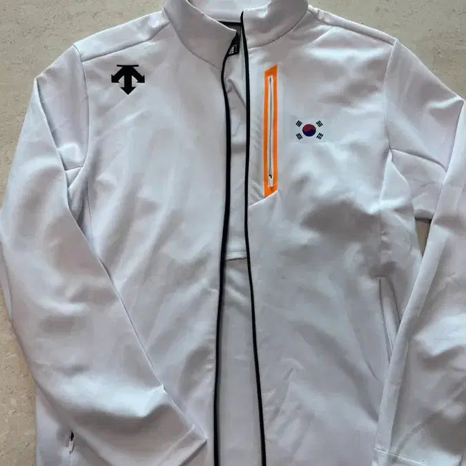 [BUNJANG] Descente Korea National Track & Field Zip-Up Tracksuit / 데상트 육상 국가대표 집업
