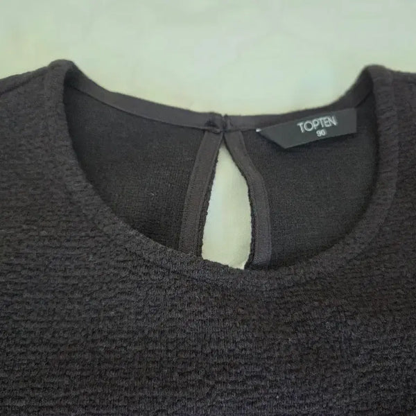 [BUNJANG] TOPTEN Textured Puff Short Sleeve T-Shirt - Black (M) / 탑텐. 텍스쳐드 퍼프소매 반팔티. 90(M)사이즈.