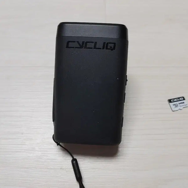 [BUNJANG] Cycliq Fly12 CE Bike Camera & Light with 64GB Memory / 상태A급 사이클릭(CYCLIQ) 플라이 FLY 12 싸이클릭 자전거 블랙박스 라이트 64G 메모리 포함 팝니다.(택포19만)