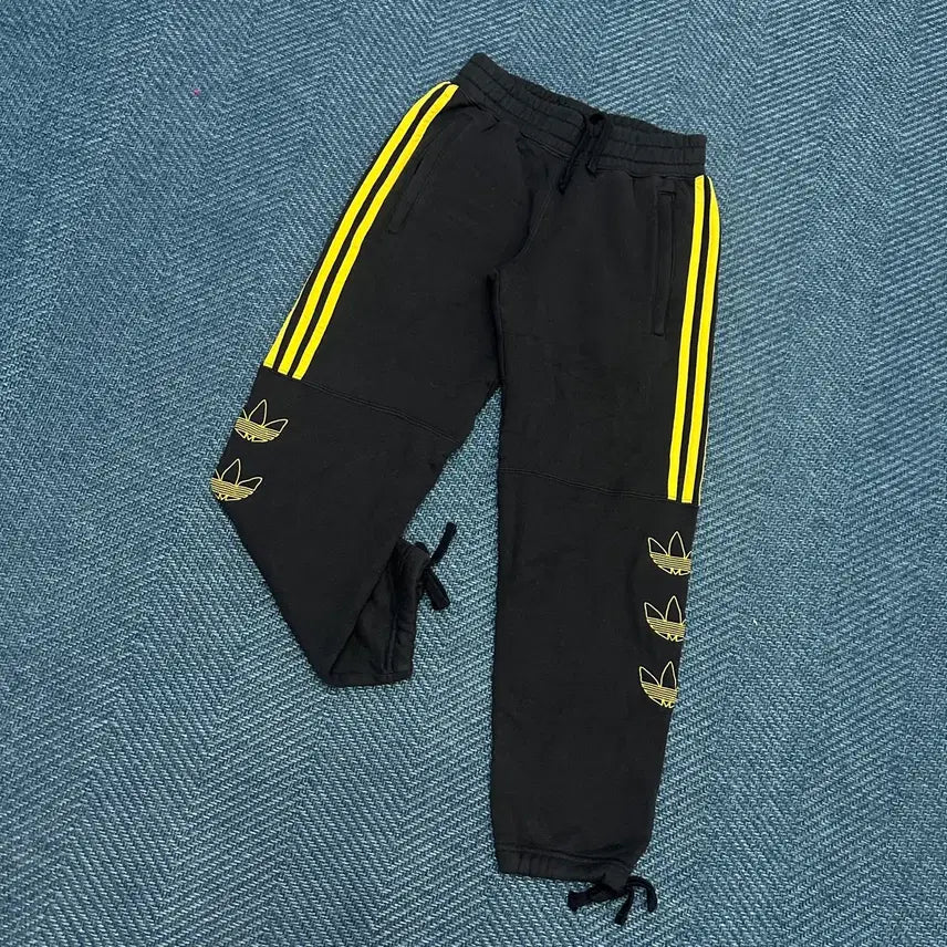 [BUNJANG] Adidas Track Pants - Size XS / [XS] 아디다스 츄리닝 바지 팬츠 만원샵