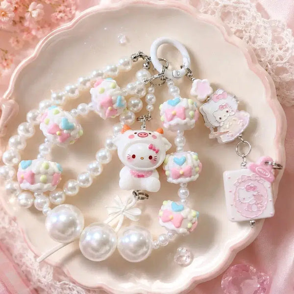 [BUNJANG] Handmade White Kitty Figurine Beaded Keychain / 화이트 키티 피규어 수제구슬 키링(핸드메이드)
