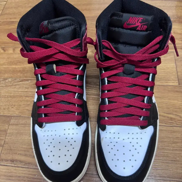 [BUNJANG] Air Jordan 1 High OG 'Black Toe Reimagined' Sneakers / (직거래만 가능) (275) 조던 1 OG 하이 블랙 토 리이매진드