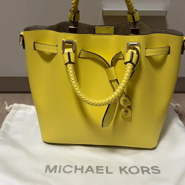[BUNJANG] Michael Kors Yellow Handbag Crossbody Bag / 마이클코어스 핸드백 크로스백 옐로우