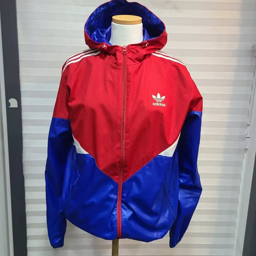 [BUNJANG] Adidas Hooded Jumper Size 100 / 아디다스 후드점퍼(100)