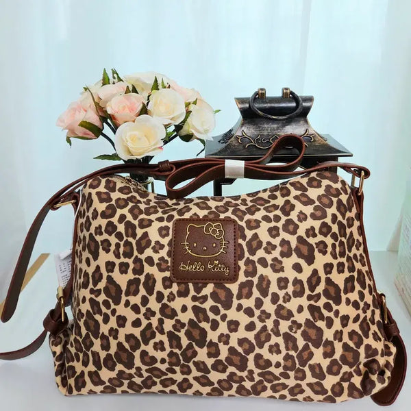 [BUNJANG] Hello Kitty Leopard Shoulder Bag / 헬로키티 레오파드 숄더백 가방 새상품
