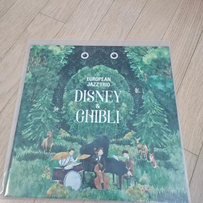 [BUNJANG] European Jazz Trio Disney & Ghibli LP (Unsealed) / 유러피안 재즈 트리오 디즈니 & 지브리 LP (단순 개봉)