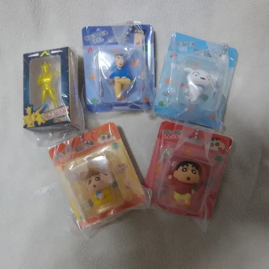 [BUNJANG] Bandai Gacha Crayon Shin-chan Miniature Keyring Package Set / 짱구 패키지 미니어처 키링 반다이 가챠