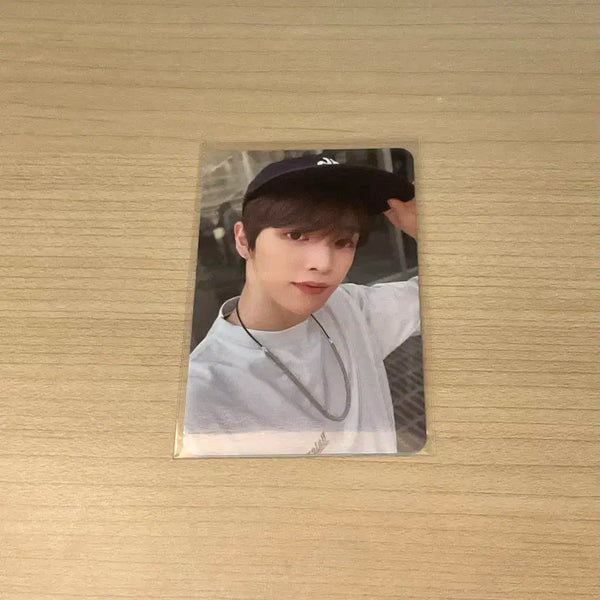 [BUNJANG] RIIZE Sungchan Get A Guitar Photocard / 라이즈 성찬 겟어기타 포카