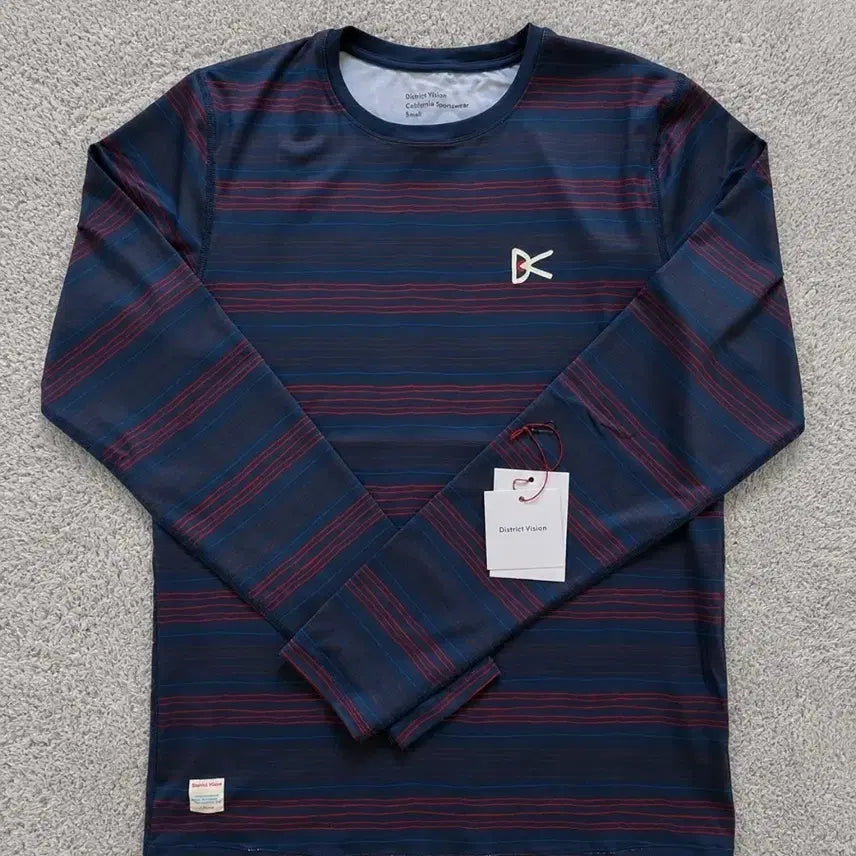 [BUNJANG] District Vision Lightweight Long Sleeve Micro Stripe T-Shirt (Size S) / 디스트릭트비전 라이트웨이트 롱 슬리브 S