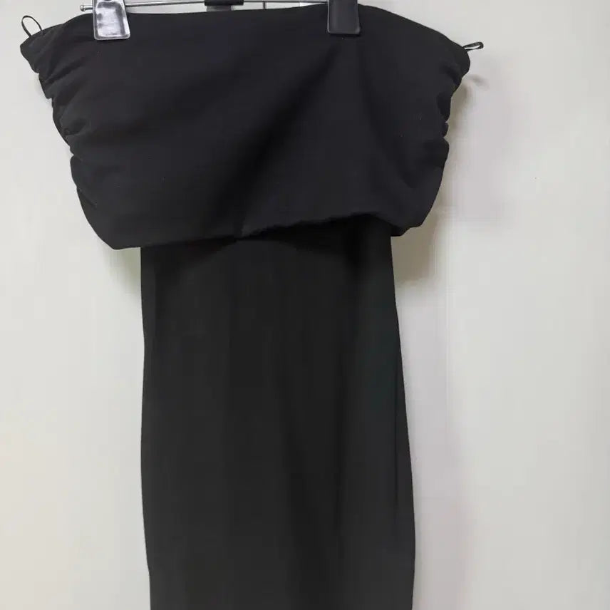 [BUNJANG] ZARA Off-Shoulder Long Dress / 자라 오프숄더 원피스