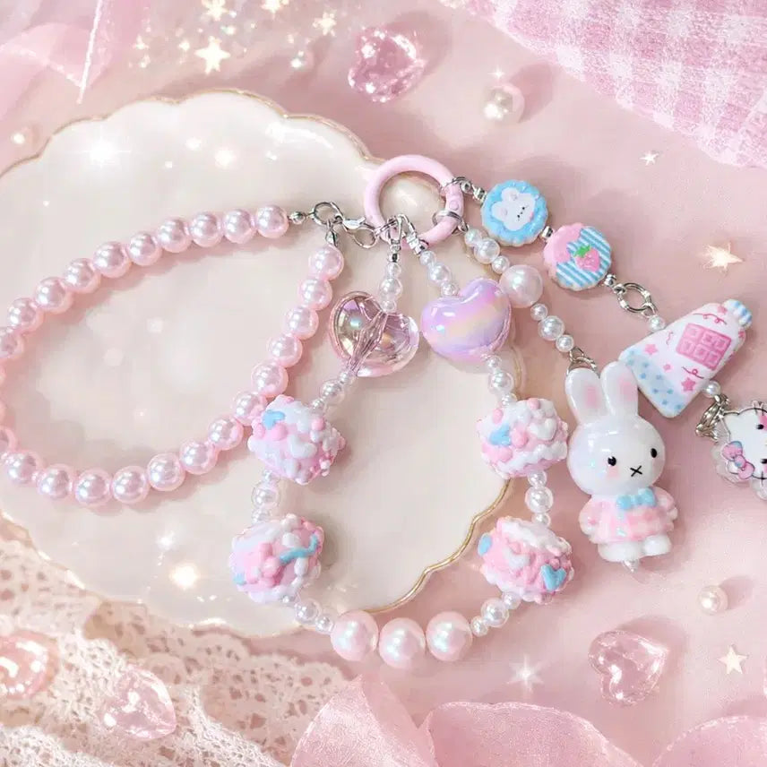 [BUNJANG] Miffy & Kitty Handmade Beaded Keychain / 핑크 라이트블루 미피 피규어와 키티 비즈 키링(핸드메이드)