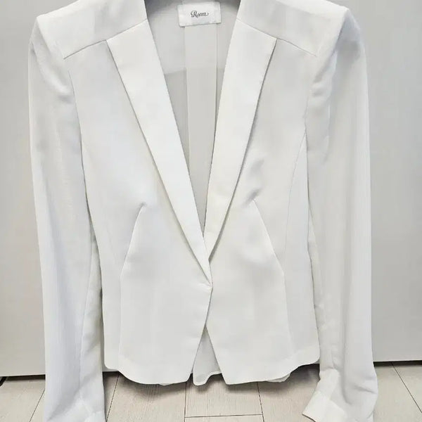 [BUNJANG] Roem White Chiffon Jacket Size 55 (RMJK4371RS) / 로엠 화이트 쉬폰자켓 55사이즈 (RMJK4371RS)