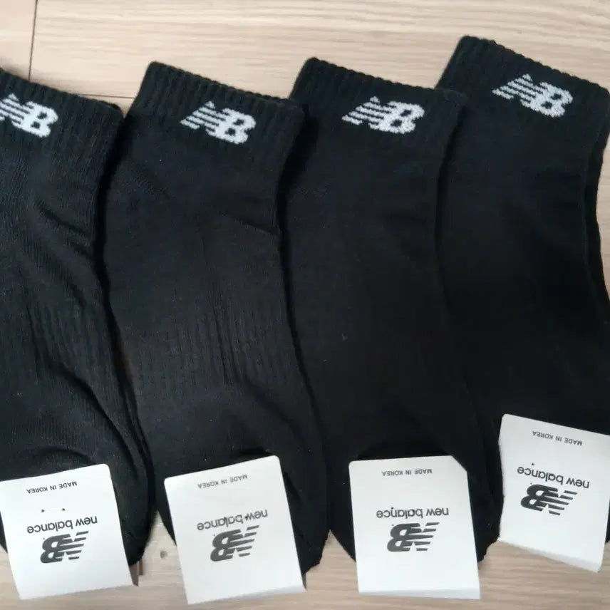 [BUNJANG] New Balance Thick Black Crew Socks (5 Pairs) / 두툼한 뉴발란스 검정 단목양말 5켤레