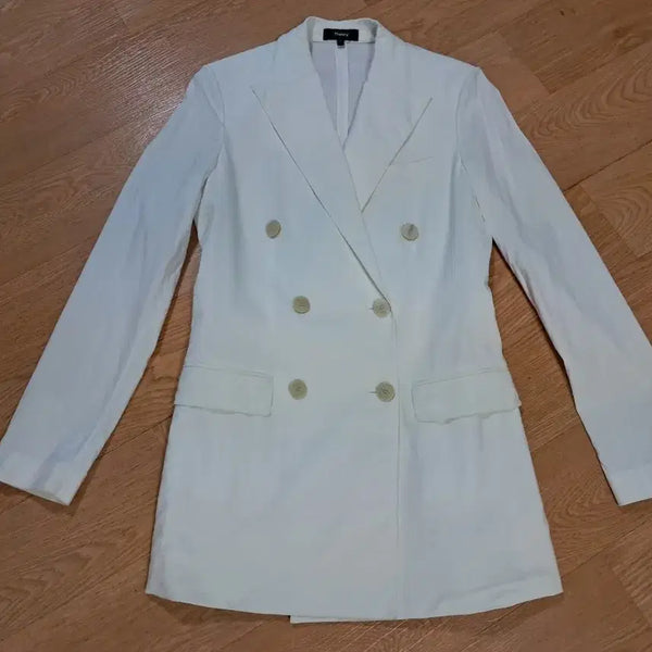 [BUNJANG] Theory Double Linen Blazer Women's Size 66 / <정품> 띠어리 더블 린넨 마 자켓 (여성 66사이즈, 키 크신 분)