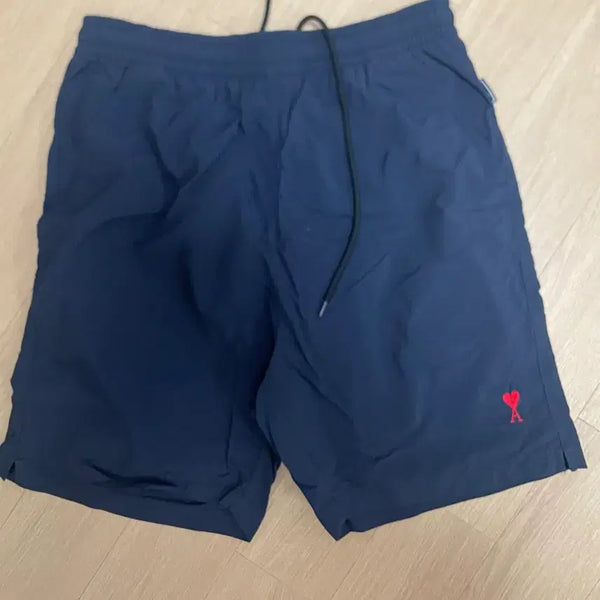 [BUNJANG] Ami Paris Heart Logo Navy Shorts / [xs]아미 ami 파리스 하트 로고 네이비 반바지 쇼츠