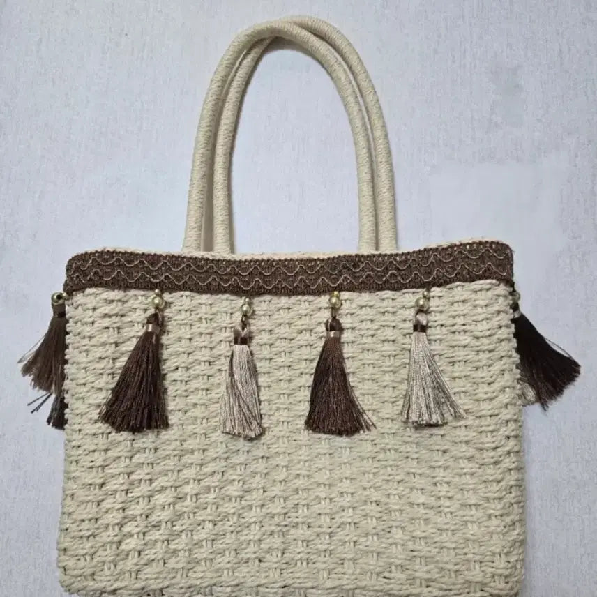 [BUNJANG] Rattan Tassel Tote Bag Shoulder Bag / 라탄 태슬 토트백 숄더백