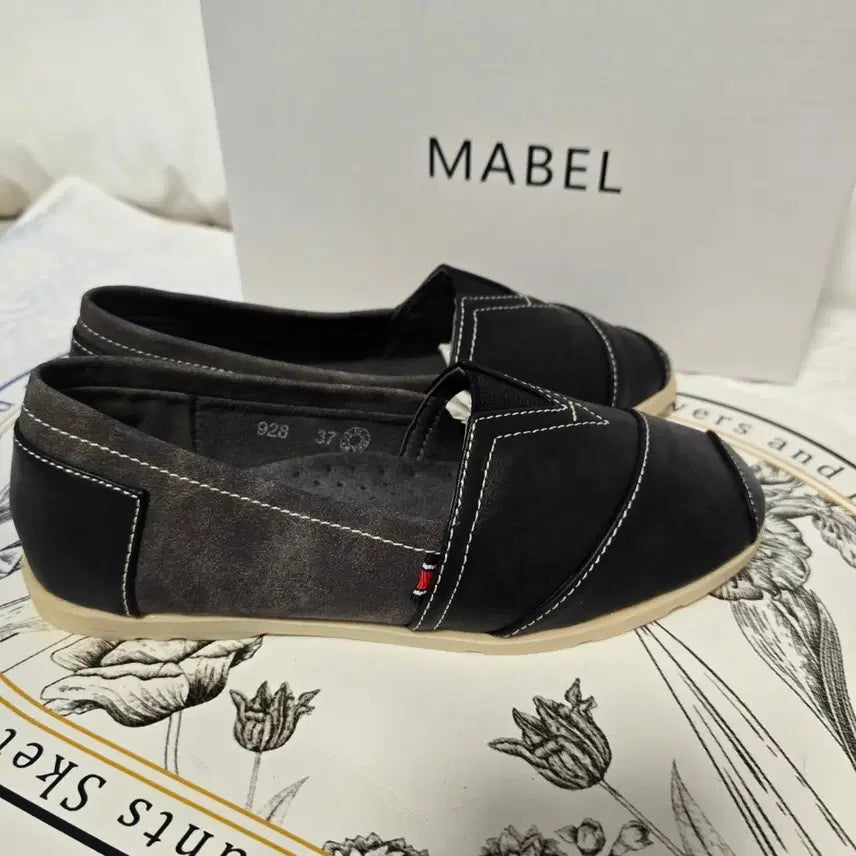 [BUNJANG] Black Slip-on Shoes (Size 230) / 슬립온230(새상품)