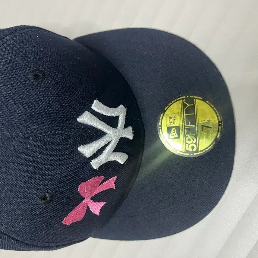 [BUNJANG] Capo Custom Embroidered Fitted Cap / Capo 뉴에라 커스텀 자수 피티드 캡