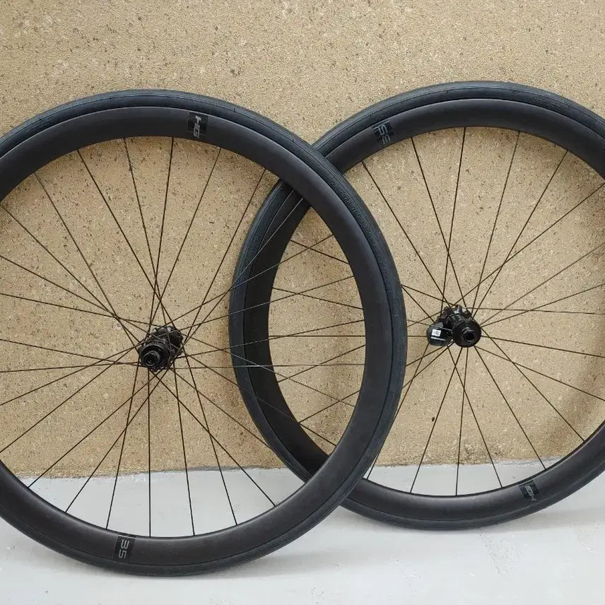 [BUNJANG] Cannondale Hollowgram 35 Disc Carbon Tubeless Ready Wheelset with Garmin Sensor / 캐논데일 할로우그램35 디스크 카본 튜블리스래디 휠셋+전용가민센서 팝니다