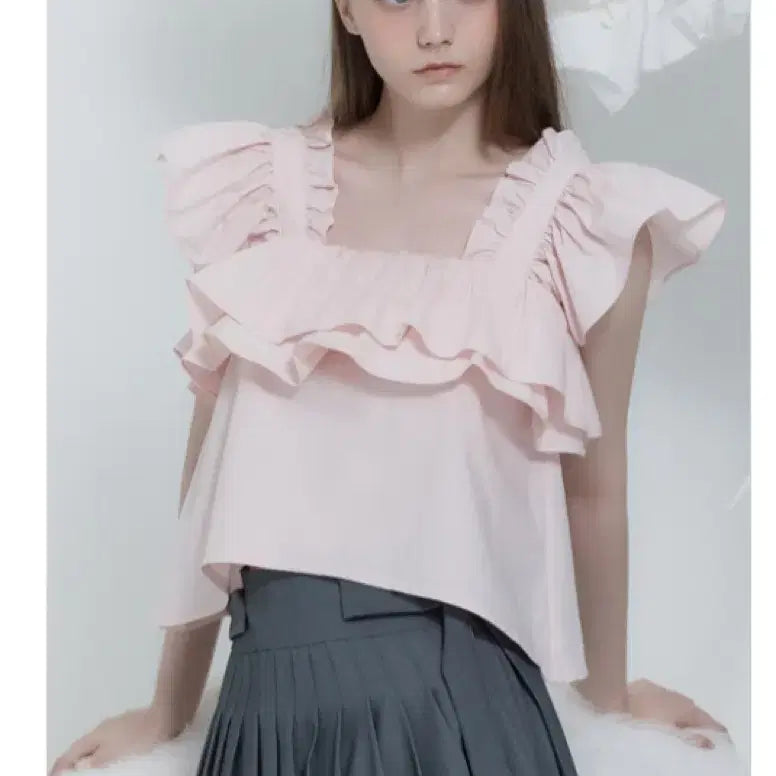 [BUNJANG] Thetis Ruffle Detail Blouse - Pink (New) / (새상품)더티스 러플 디테일 블라우스 핑크