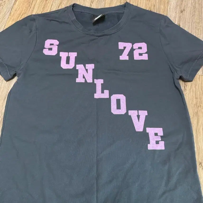 [BUNJANG] SUNLOVE Summer Short-Sleeve T-Shirt Charcoal / 썬러브 반팔 차콜