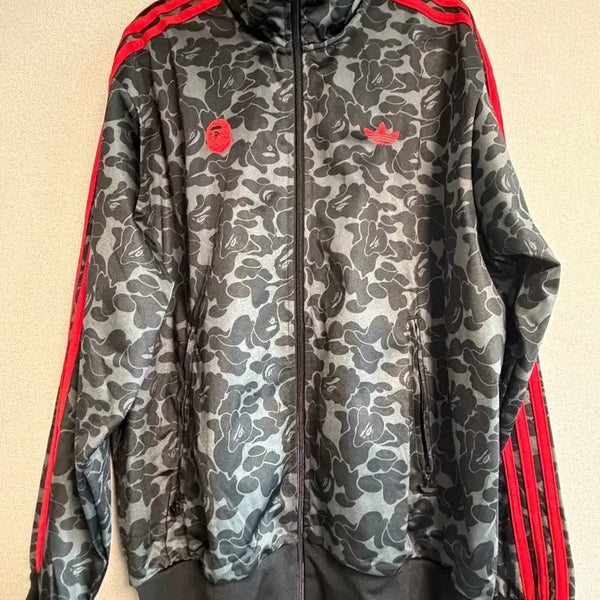 [BUNJANG] Adidas x Bape Track Top Black / 급처) 아디다스 베이프 트랙탑 블랙 US L